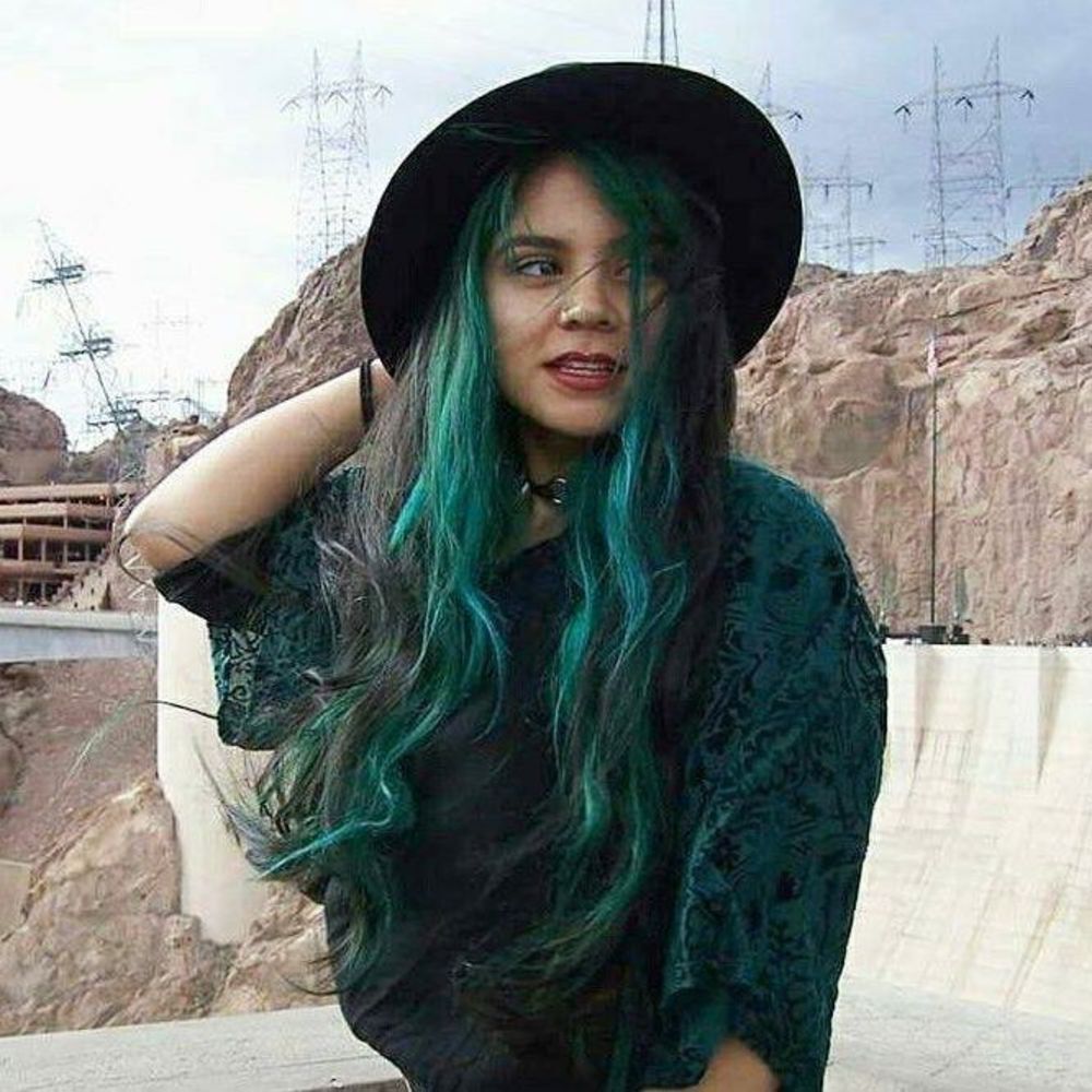 Meet your Posher, Paula